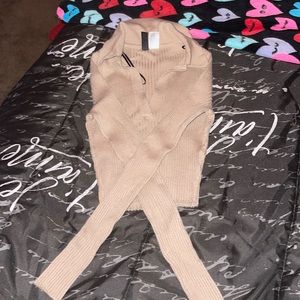 H&m long sleeve cut cropped top